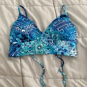 Kenneth Cole reaction swim top size small